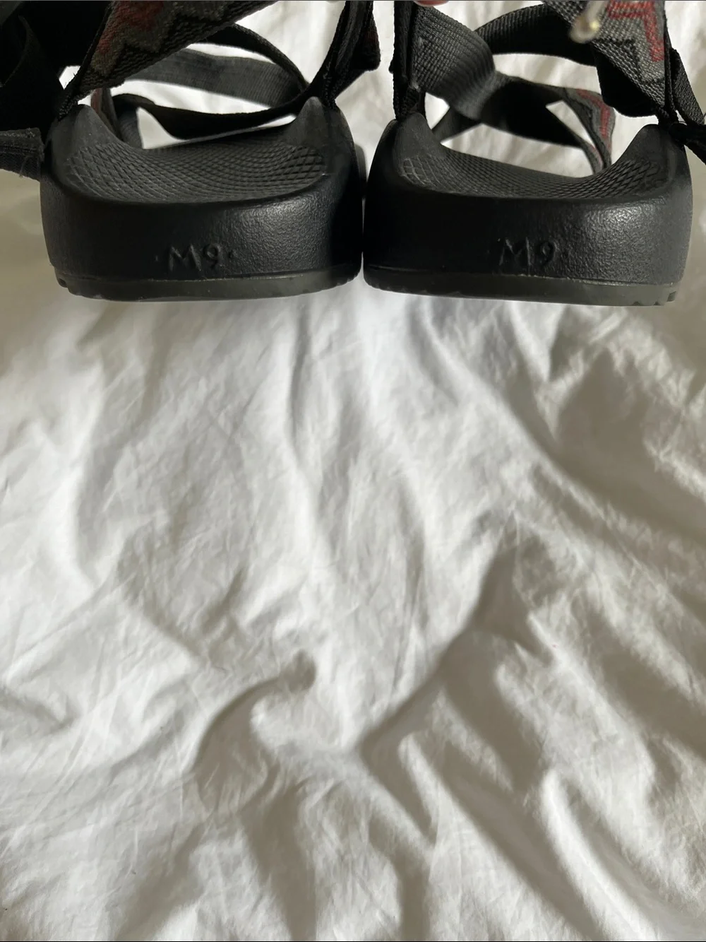 Chaco classic sandals men’s size 9 chevron print